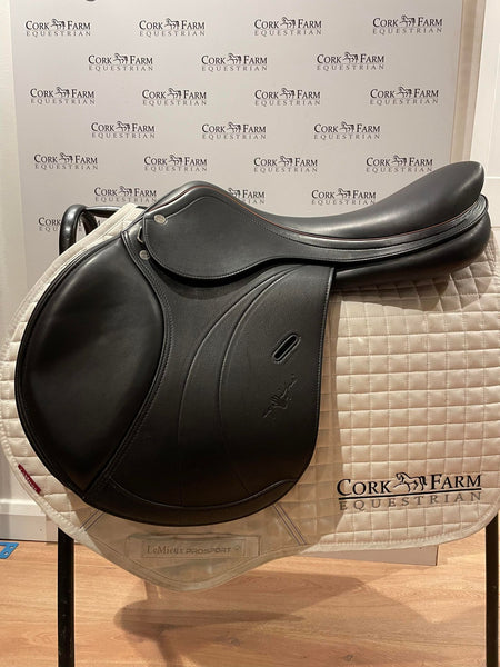 Selleria Equipe Expression Special Double Flap Close Contact CC Event Show Jump SJ Saddle Black 17.5 M+1 SALE 17 1/2